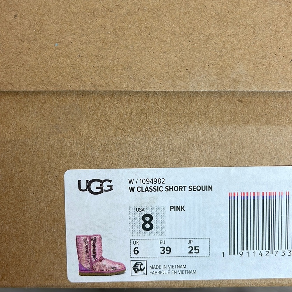🍁UGG🍁 CLASSIC SHORT SEQUIN PINK TONAL BOOTS - Picture 14 of 15